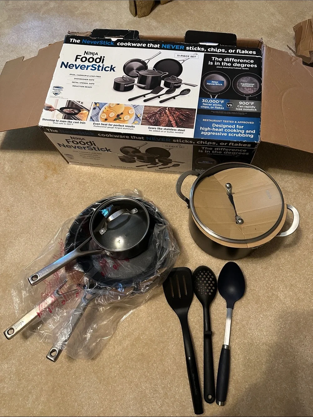 Ninja cookware set in black and stainless steel with glass lid